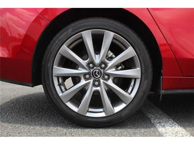MAZDA3 SEDAN