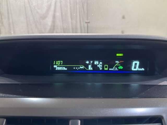 PRIUS Alpha