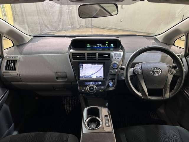 PRIUS Alpha