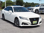 CROWN sedan hybrid
