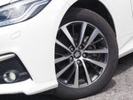 CROWN sedan hybrid