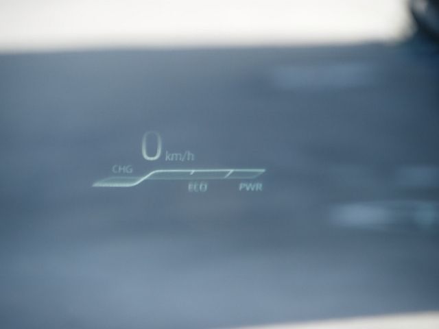 CROWN sedan hybrid
