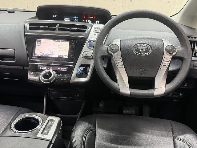 PRIUS Alpha