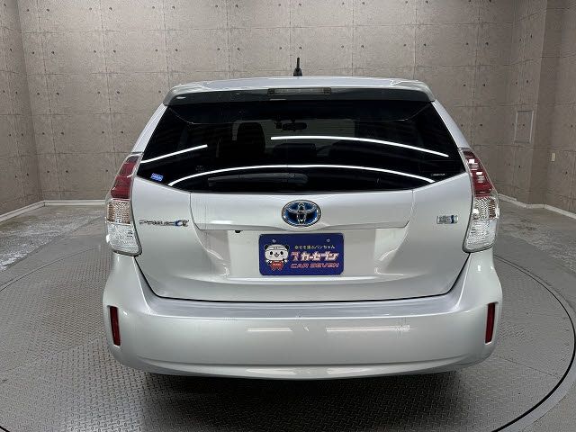 PRIUS Alpha