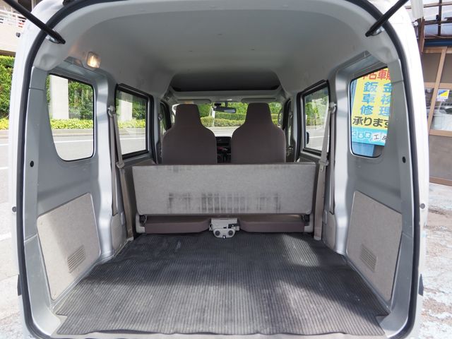 MINICAB van