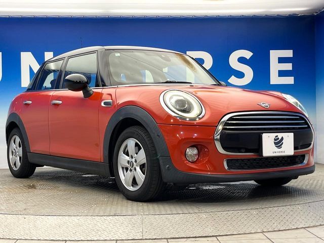 MINI COOPER D 5DOOR