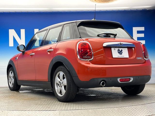 MINI COOPER D 5DOOR