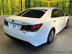 CROWN sedan hybrid