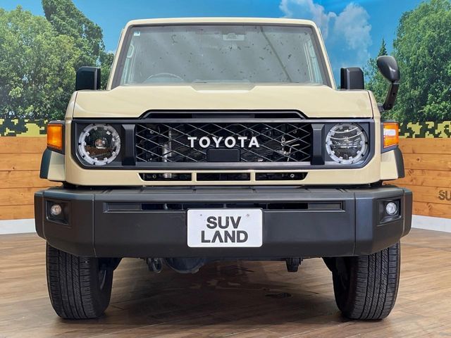 LANDCRUISER 70