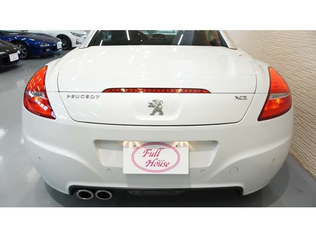 PEUGEOT RCZ
