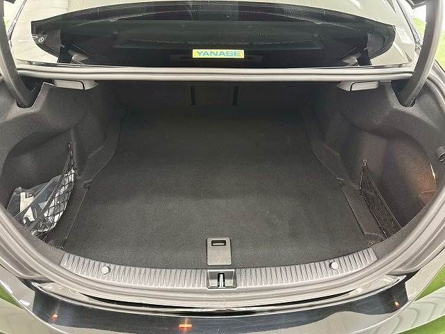 MERCEDES BENZ C class sedan