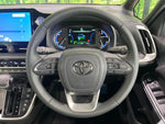 VOXY HYBRID
