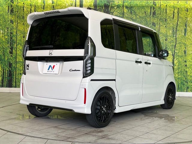 N BOX CUSTOM