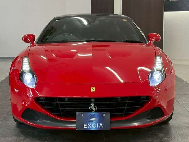FERRARI California T