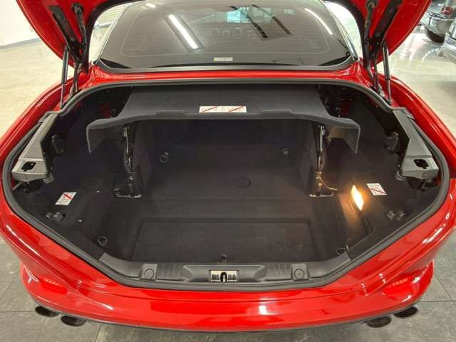 FERRARI California T
