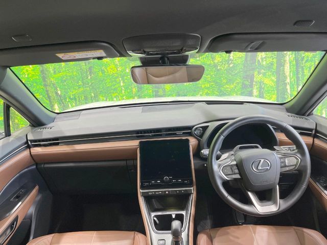 LEXUS LBX