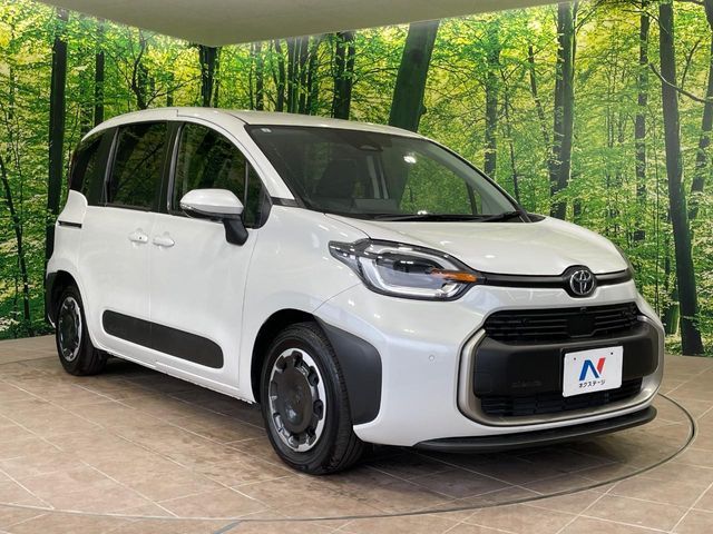 SIENTA HYBRID