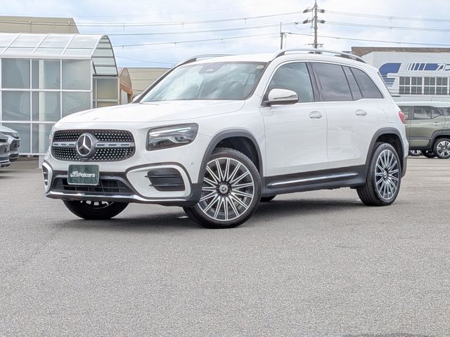 MERCEDES BENZ GLB