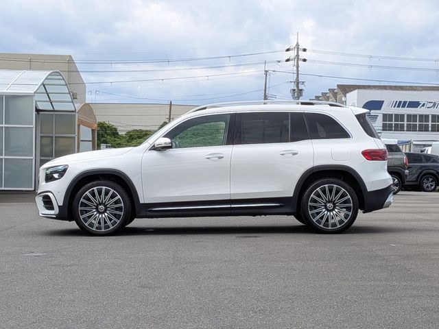 MERCEDES BENZ GLB