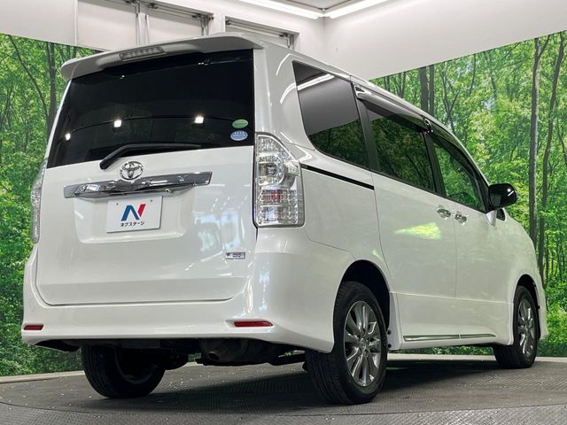 VOXY 4WD