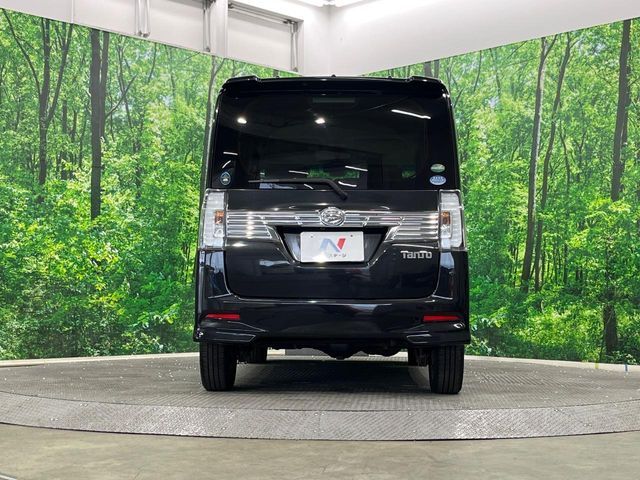 TANTO CUSTOM 4WD