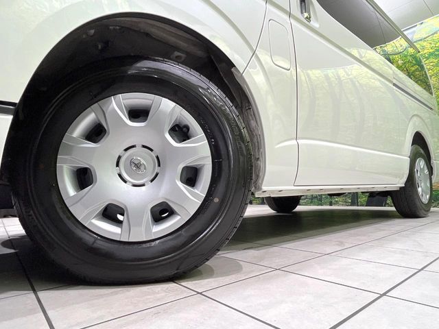 HIACE van 2WD