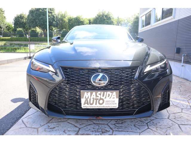 LEXUS IS500