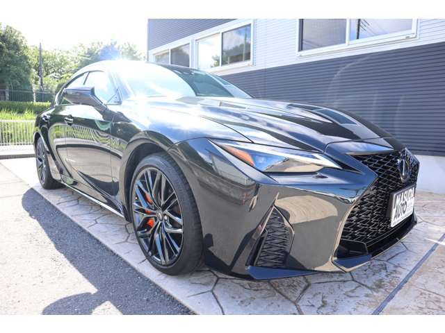 LEXUS IS500