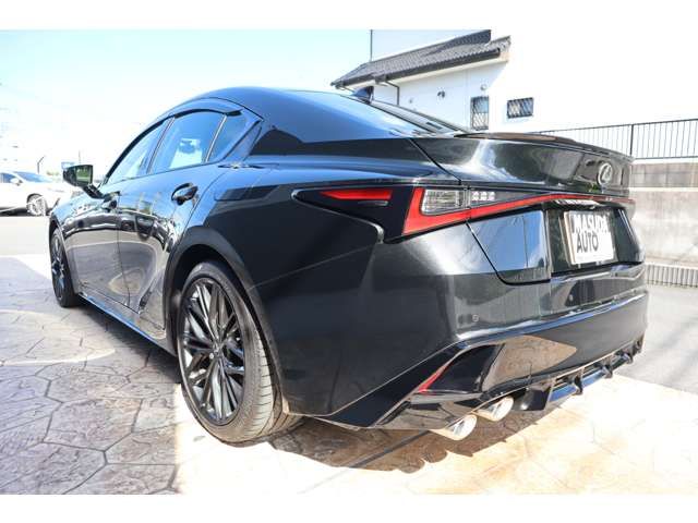LEXUS IS500