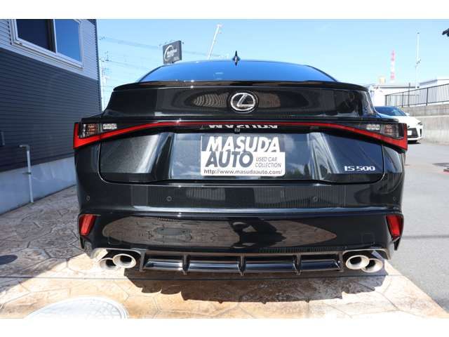 LEXUS IS500
