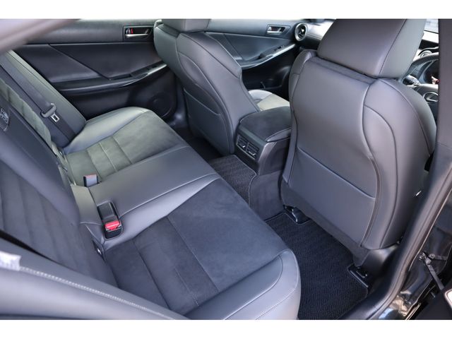 LEXUS IS500
