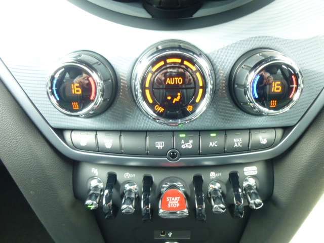 MINI COOPER D CROSSOVER