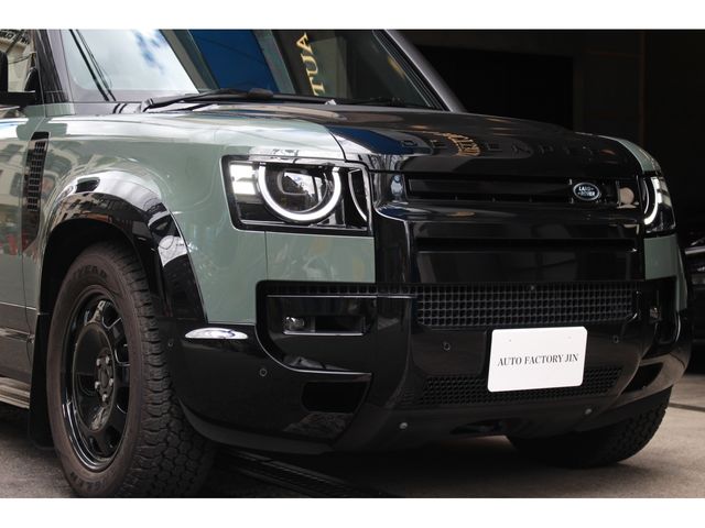 ROVER DEFENDER