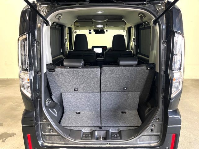 Spacia custom