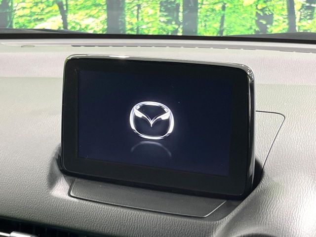 MAZDA2