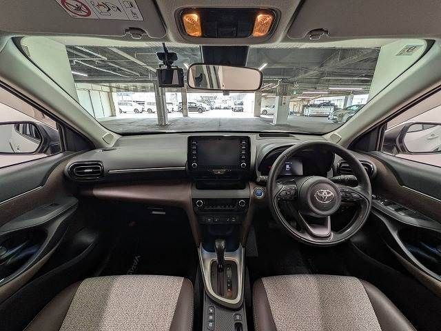 YARIS CROSS HYBRID