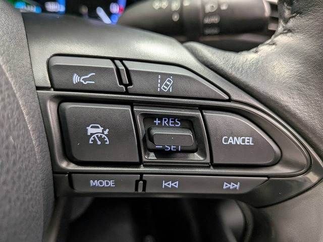 YARIS CROSS HYBRID