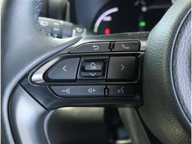 YARIS CROSS HYBRID