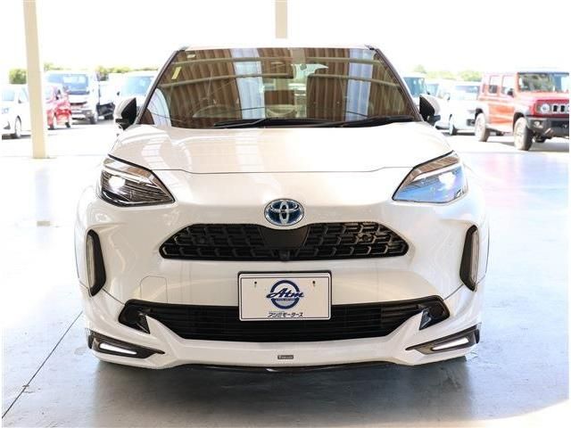 YARIS CROSS HYBRID