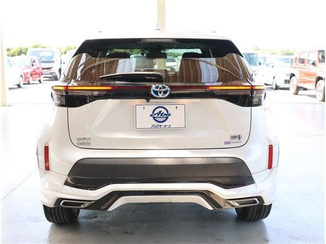 YARIS CROSS HYBRID