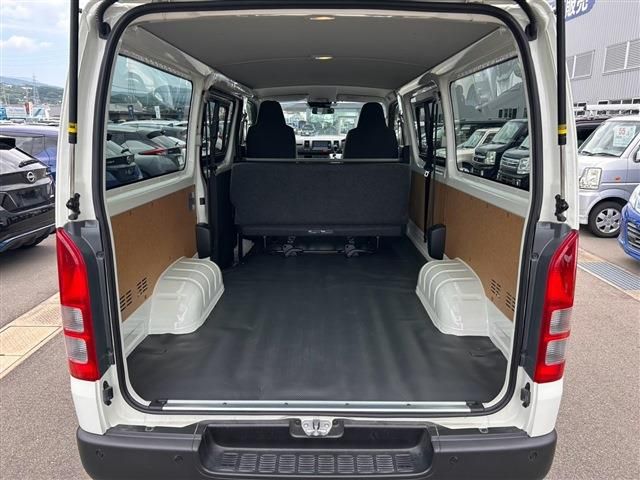 HIACE van 1.2t 2WD