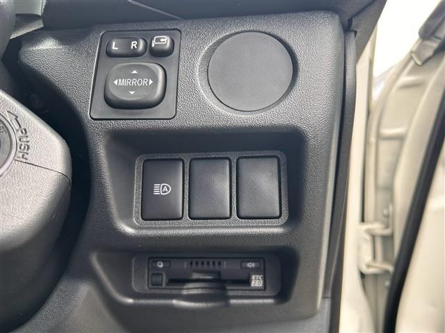 HIACE van 1.2t 2WD