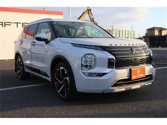 OUTLANDER PHEV