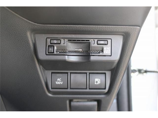PRIUS 4WD
