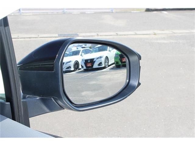 PRIUS 4WD