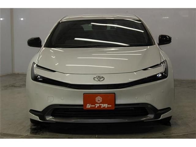 PRIUS 4WD