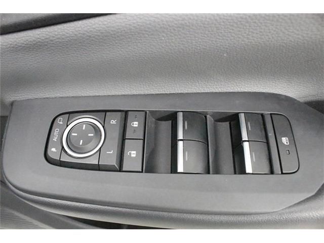 PRIUS 4WD