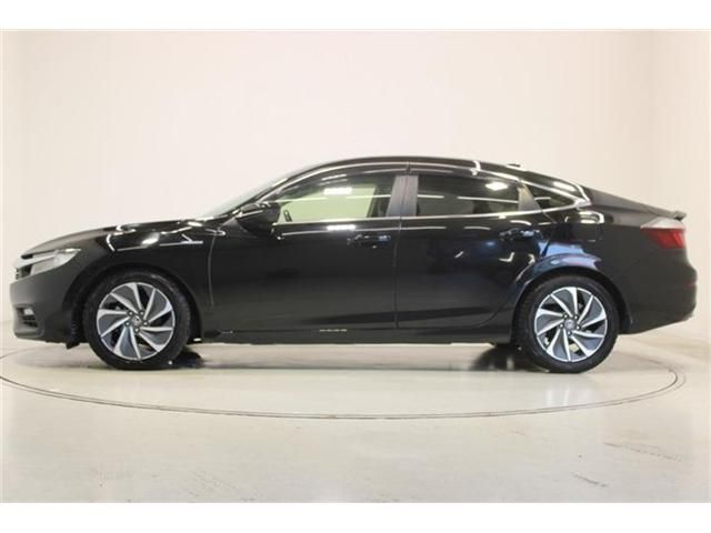 INSIGHT sedan