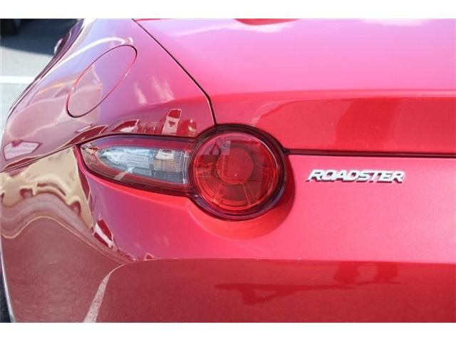 ROADSTER