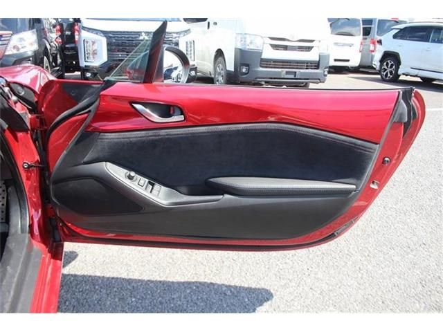 ROADSTER
